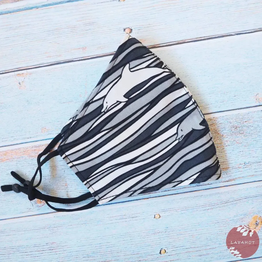 Adjustable   Filter Pocket • Grey Dolphin Sea Wave