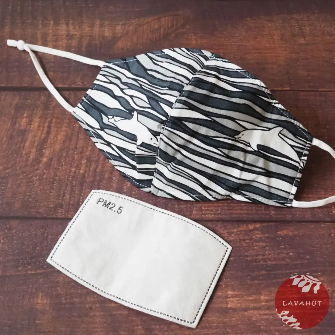 Adjustable   Filter Pocket • Grey Dolphin Sea Wave