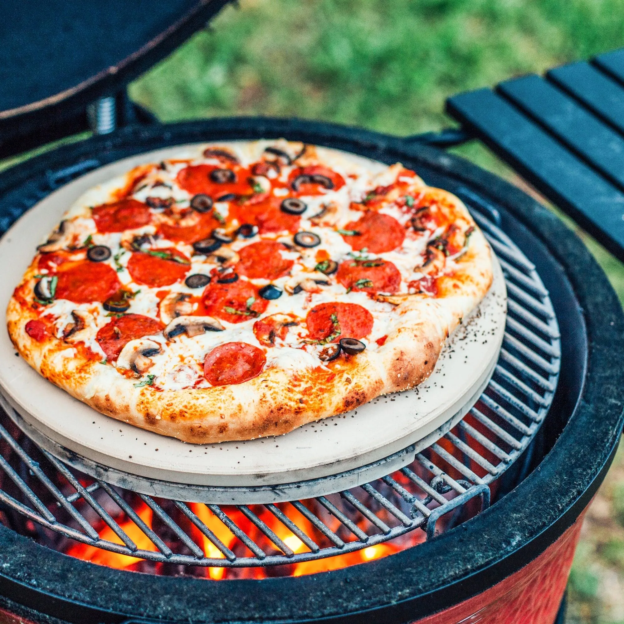 Kamado Joe Classic II with Discovery Pack