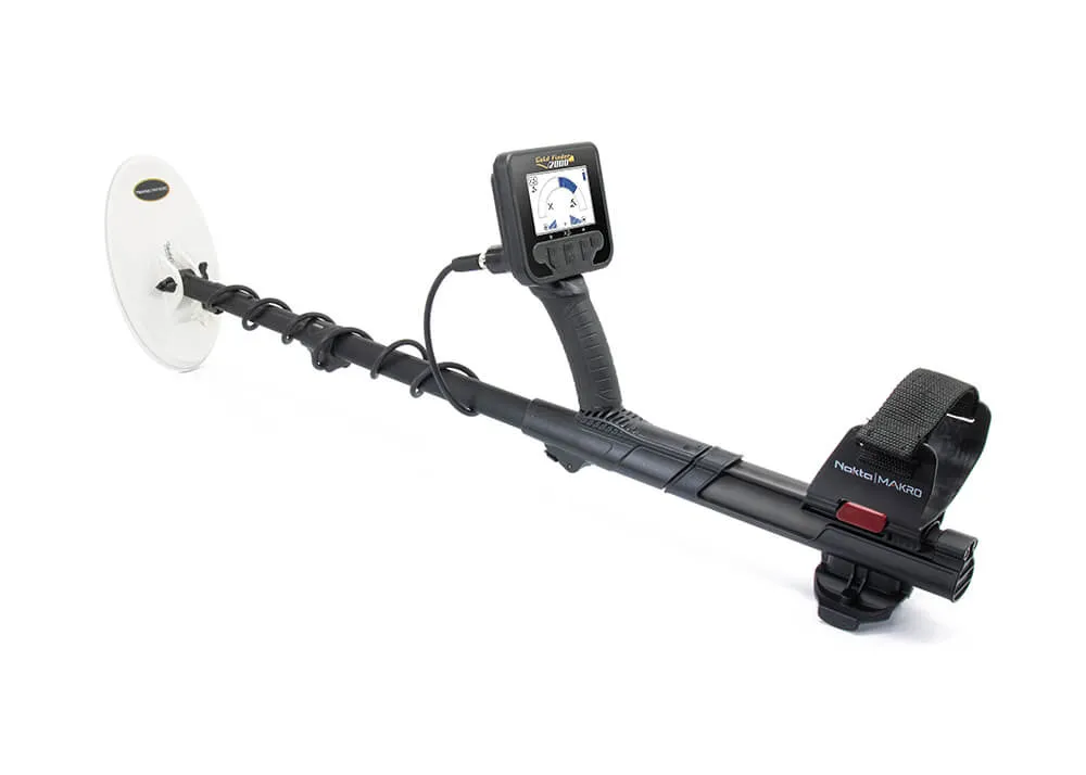 Nokta Gold Finder 2000 with Advantage Package